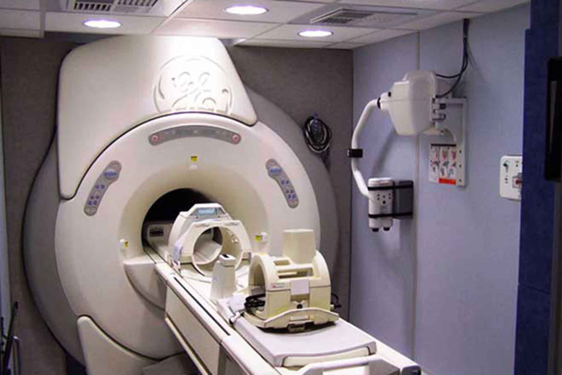 Int Scan Room MRI GE LED featured 1